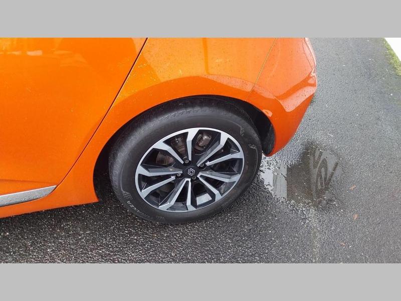 Renault Clio V E-Tech full hybrid 145 Techno