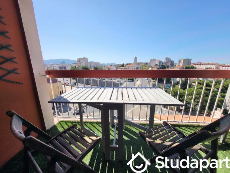 Chambre - 9 m² - 1 pièce