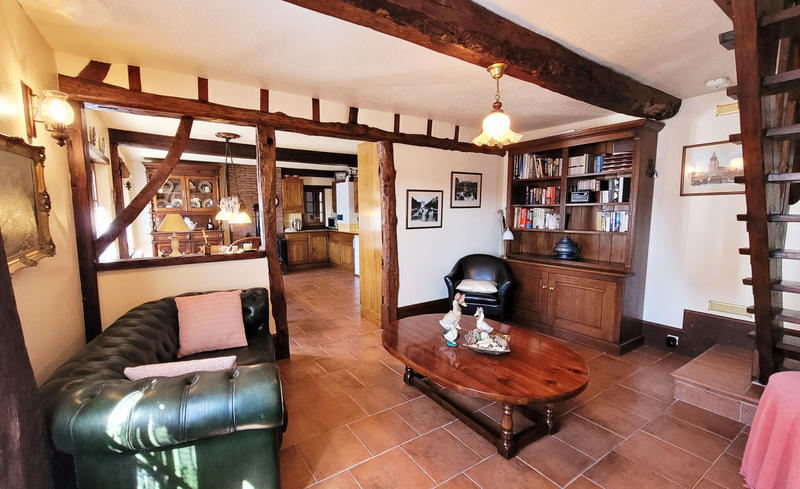 Maison - 83 m² - 5 pièces