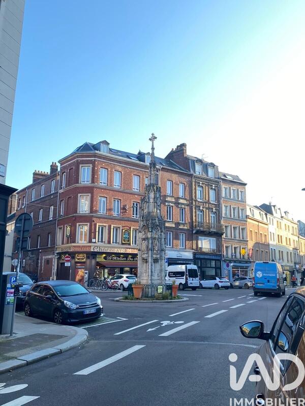 Appartement - 126 m² - 7 pièces