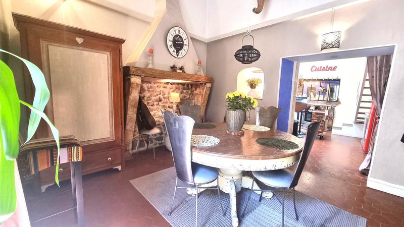 Maison de village - 93 m² - 5 pièces