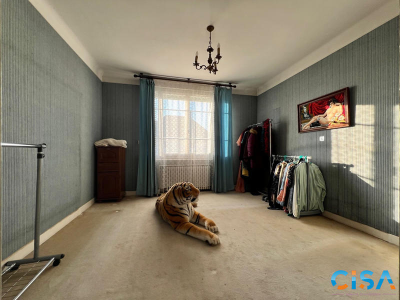 Maison - 92 m² - 5 pièces