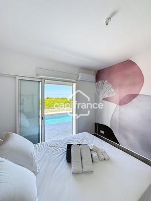 Maison - 135 m² - 8 pièces