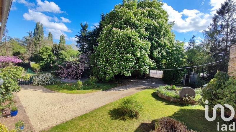 Maison - 310 m² - 15 pièces