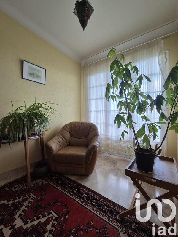 Maison - 422 m² - 11 pièces