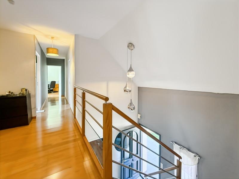 Maison - 140 m² - 7 pièces