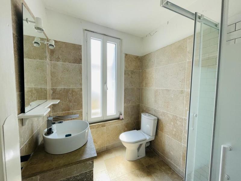 Appartement - 145 m² - 5 pièces