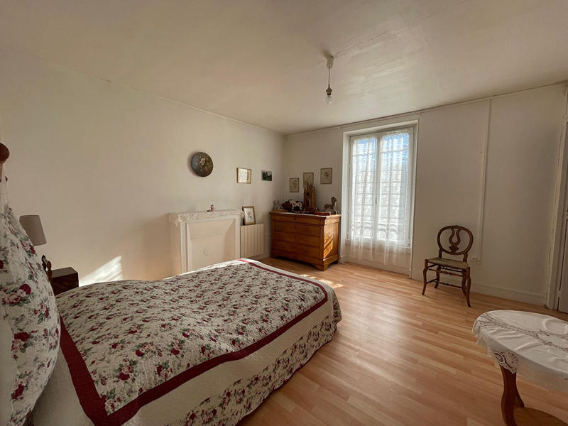 Maison - 137 m² - 5 pièces