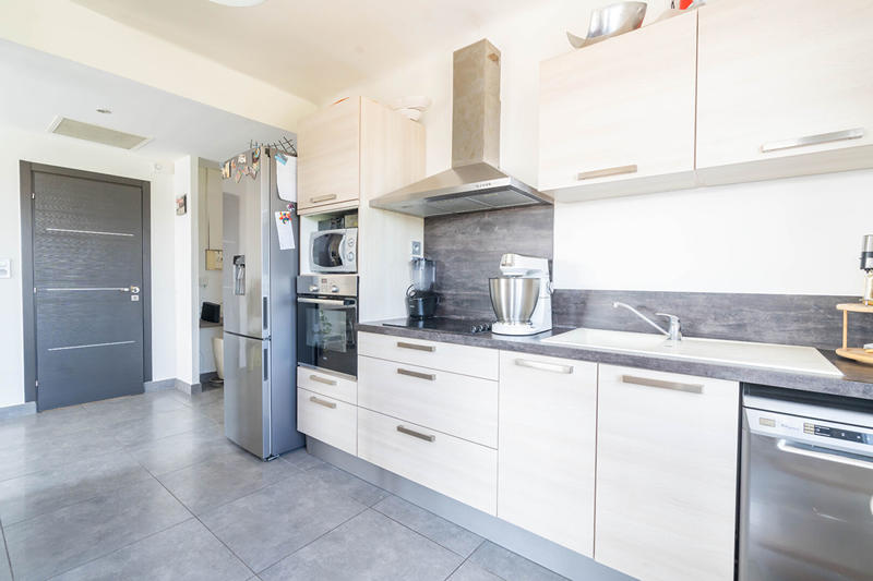 Maison - 154 m² - 8 pièces