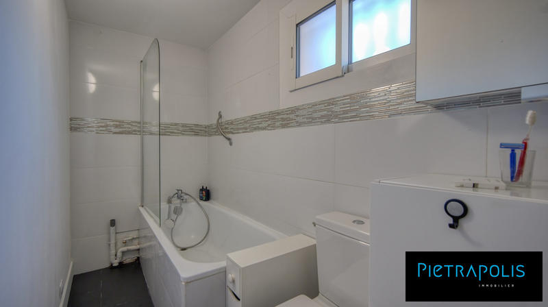 Maison - 162 m² - 6 pièces