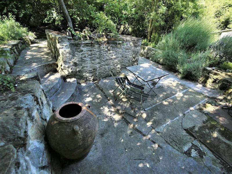 Maison - 285 m² - 10 pièces