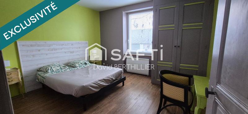 Maison - 250 m² - 10 pièces