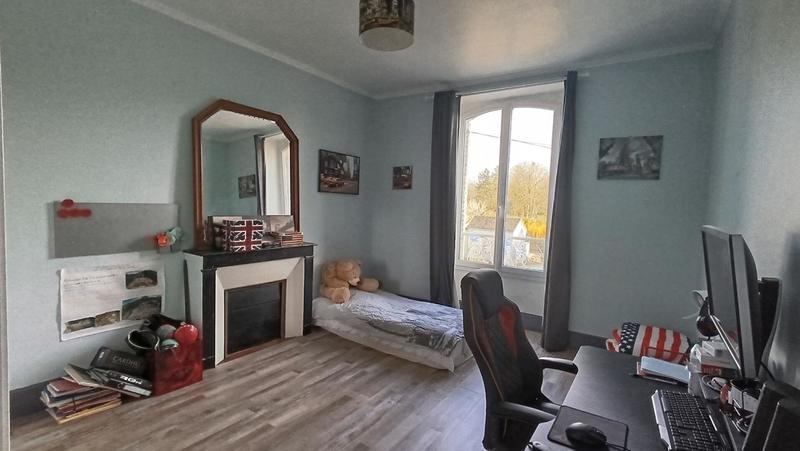 Maison - 164 m² - 8 pièces