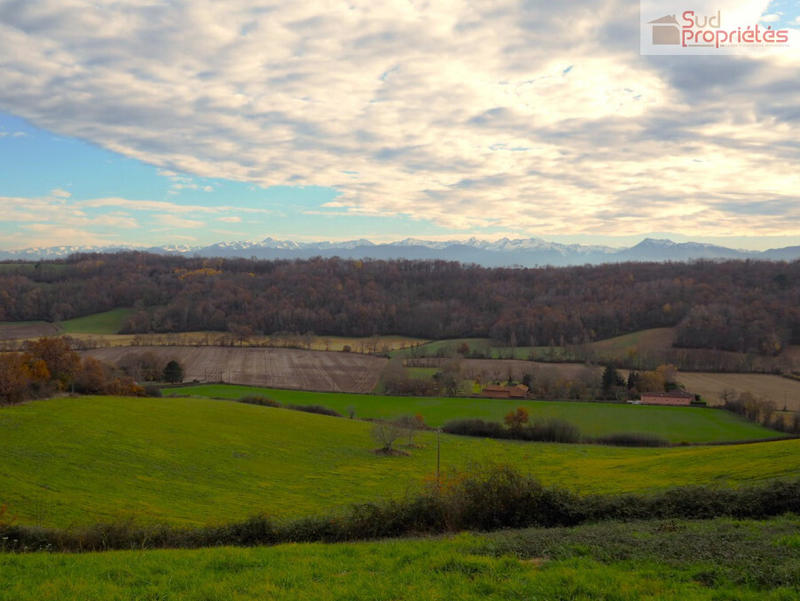 Maison - 284 m² - 9 pièces