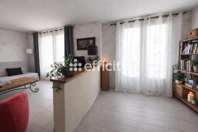Appartement - 64 m² - 3 pièces
