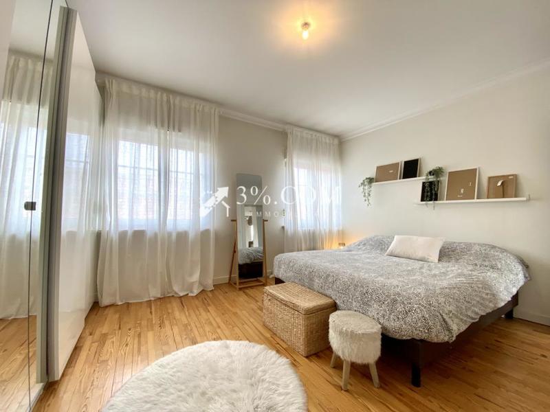 Appartement - 117 m² - 4 pièces