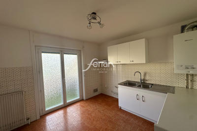 Appartement - 84 m² - 3 pièces