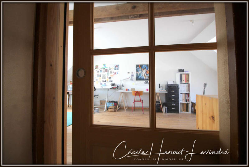 Maison - 177 m² - 7 pièces