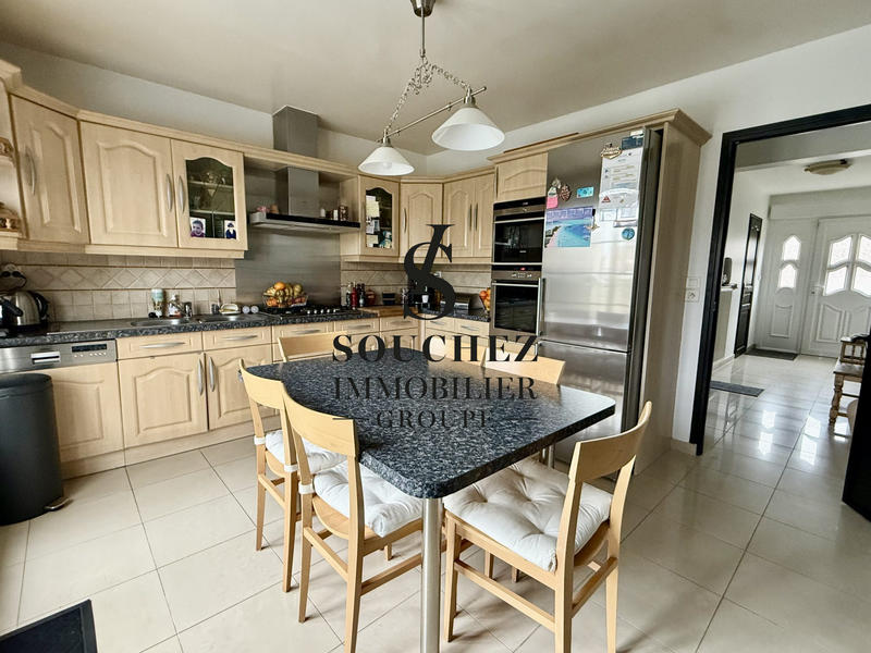 Maison - 115 m² - 4 pièces