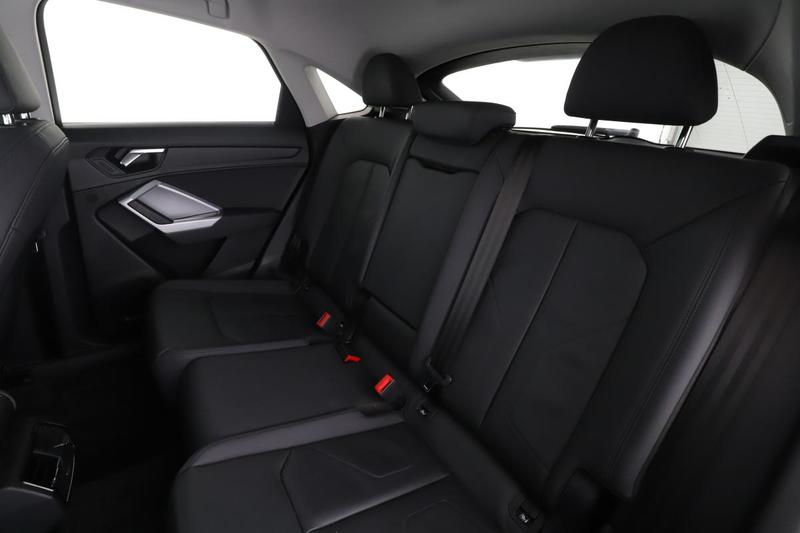 Audi Q3 Sportback 35 Tdi s line s tronic 7 150 ch