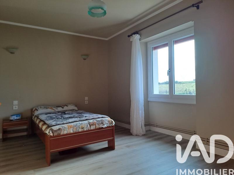 Maison - 138 m² - 8 pièces