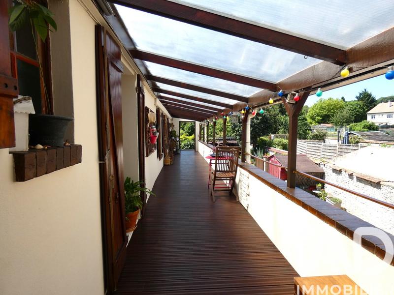 Maison - 131 m² - 6 pièces