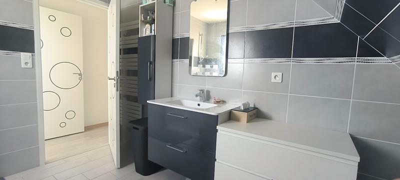 Maison contemporaine - 172 m² - 5 pièces