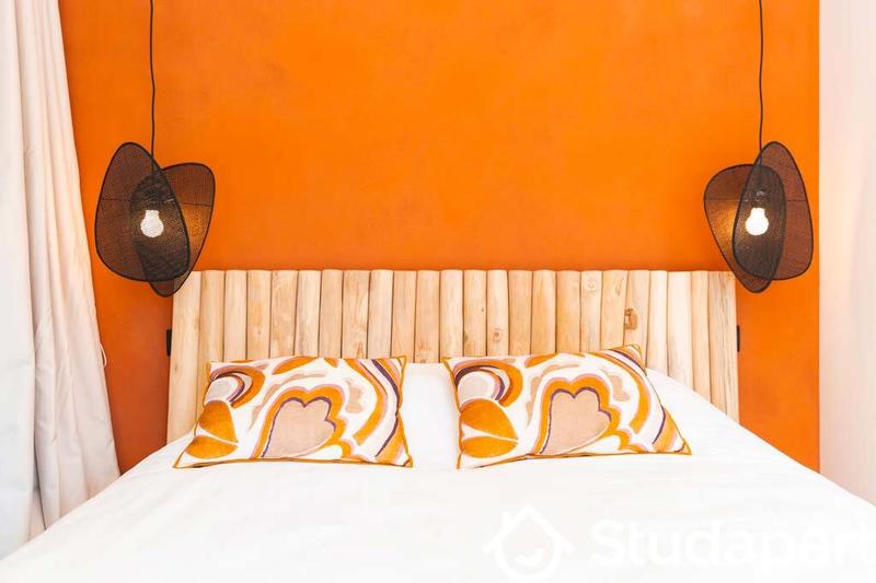 Chambre - 10 m² - 1 pièce