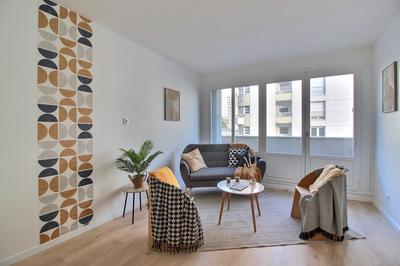 Appartement - 80 m² - 5 pièces