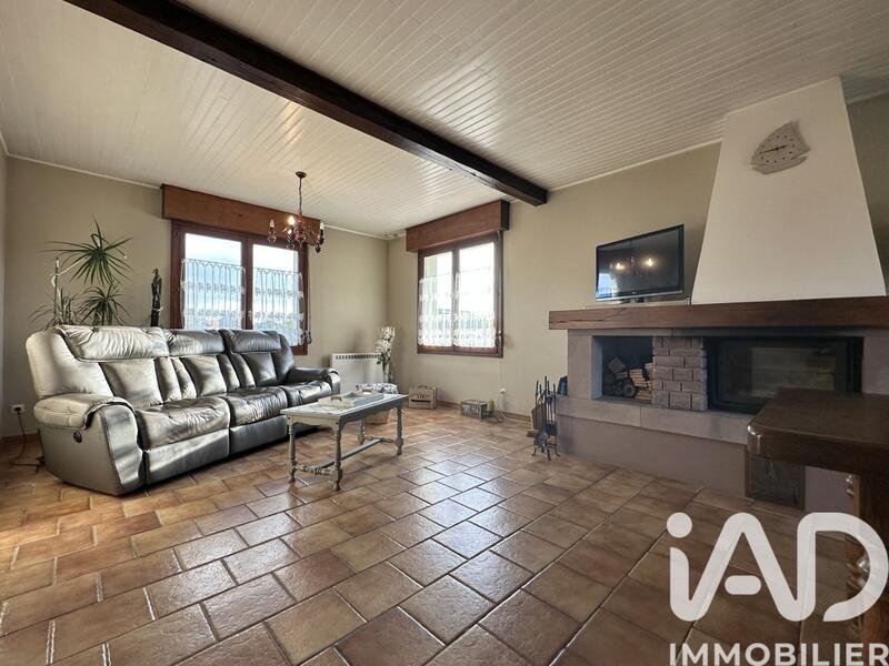 Maison - 150 m² - 8 pièces