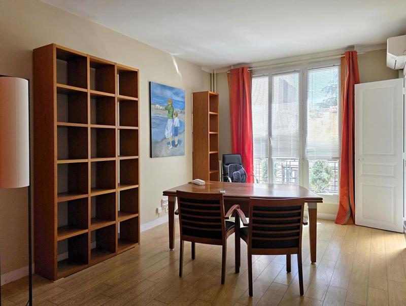 Appartement - 82 m² - 3 pièces