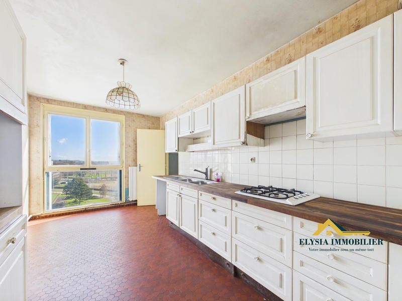 Appartement - 122 m² - 5 pièces