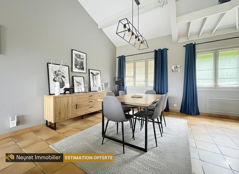 Maison - 162 m² - 4 pièces