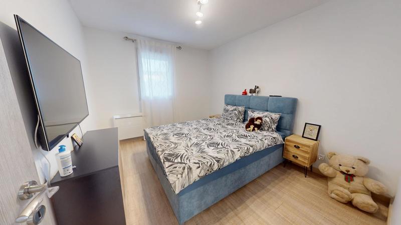 Maison - 87 m² - 4 pièces