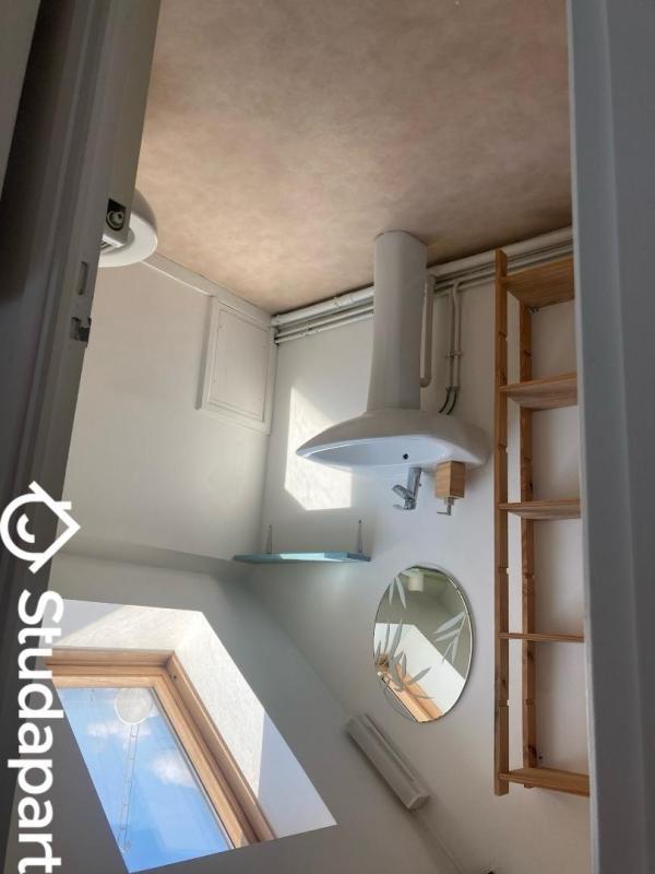 Chambre - 15 m² - 1 pièce