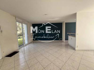 Maison - 98 m² - 4 pièces