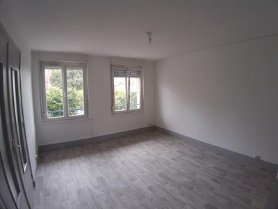 Appartement - 92 m² - 4 pièces