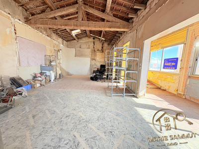 Appartement - 93 m² - 5 pièces