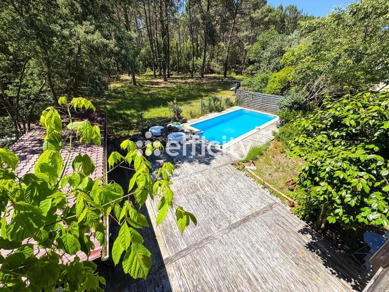 Maison - 112 m² - 6 pièces