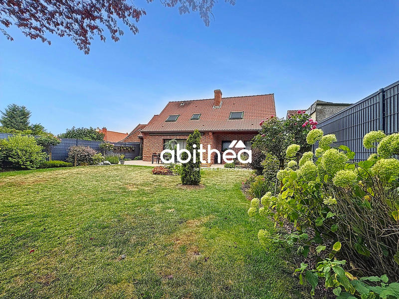 Maison - 142 m² - 7 pièces