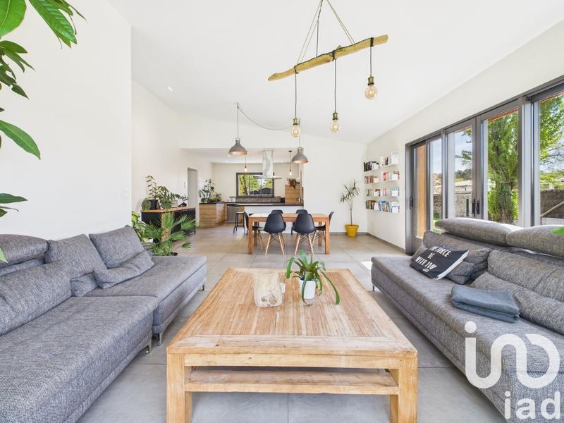 Maison - 171 m² - 7 pièces