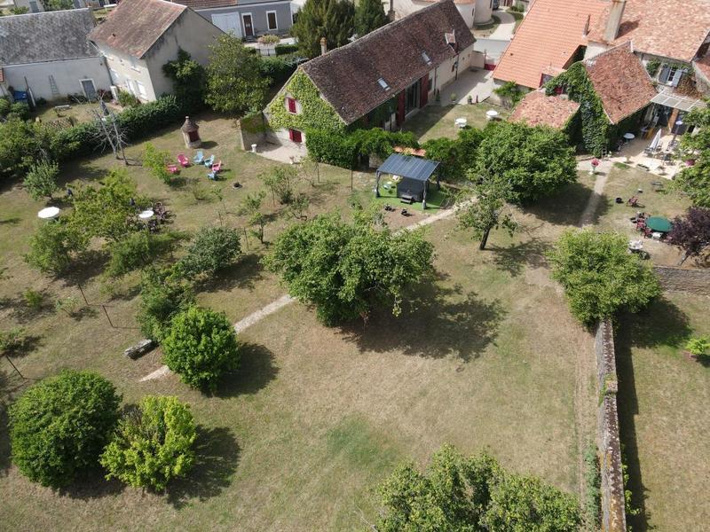 Maison - 312 m² - 12 pièces