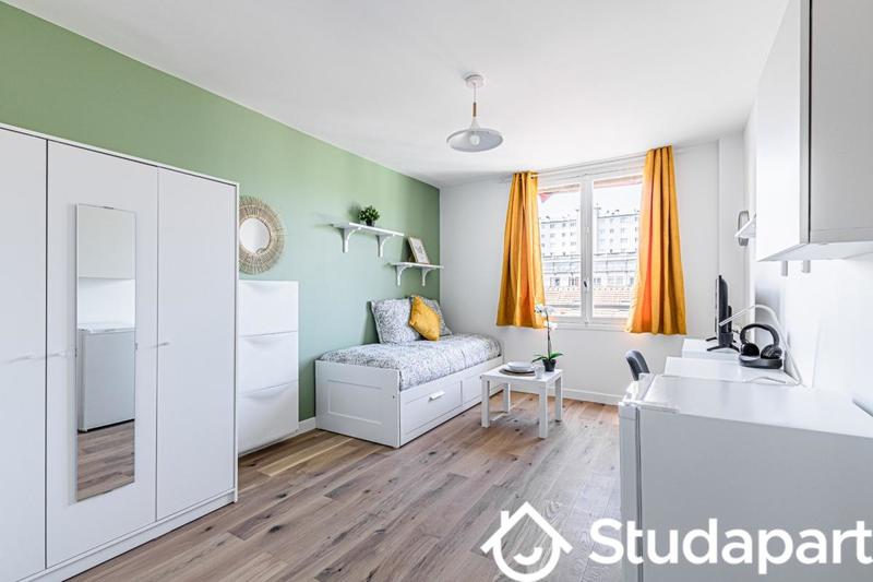 Chambre - 15 m² - 1 pièce