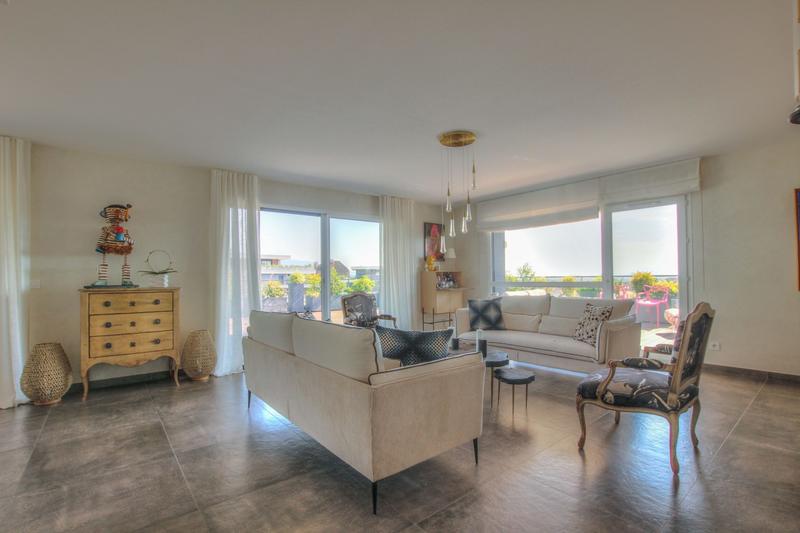 Appartement - 145 m² - 4 pièces