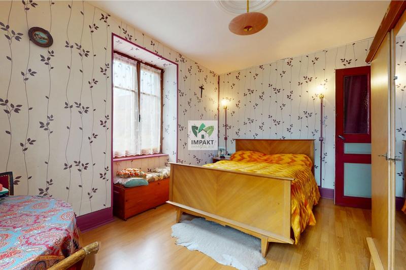 Maison ancienne - 216 m² - 9 pièces