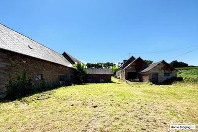 Propriété - 145 m² - 5 pièces