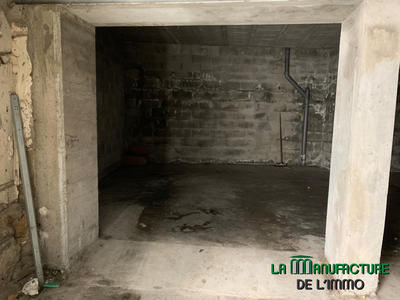 Parking / Garage - 17 m²