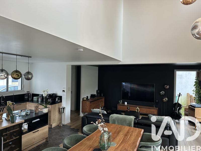 Maison de maîtres - 168 m² - 7 pièces