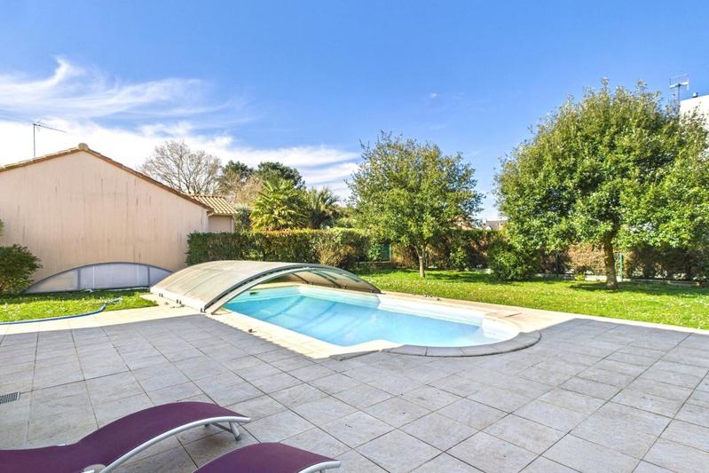 Maison - 137 m² - 4 pièces