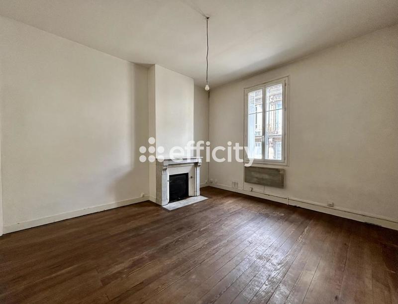 Maison - 192 m² - 5 pièces